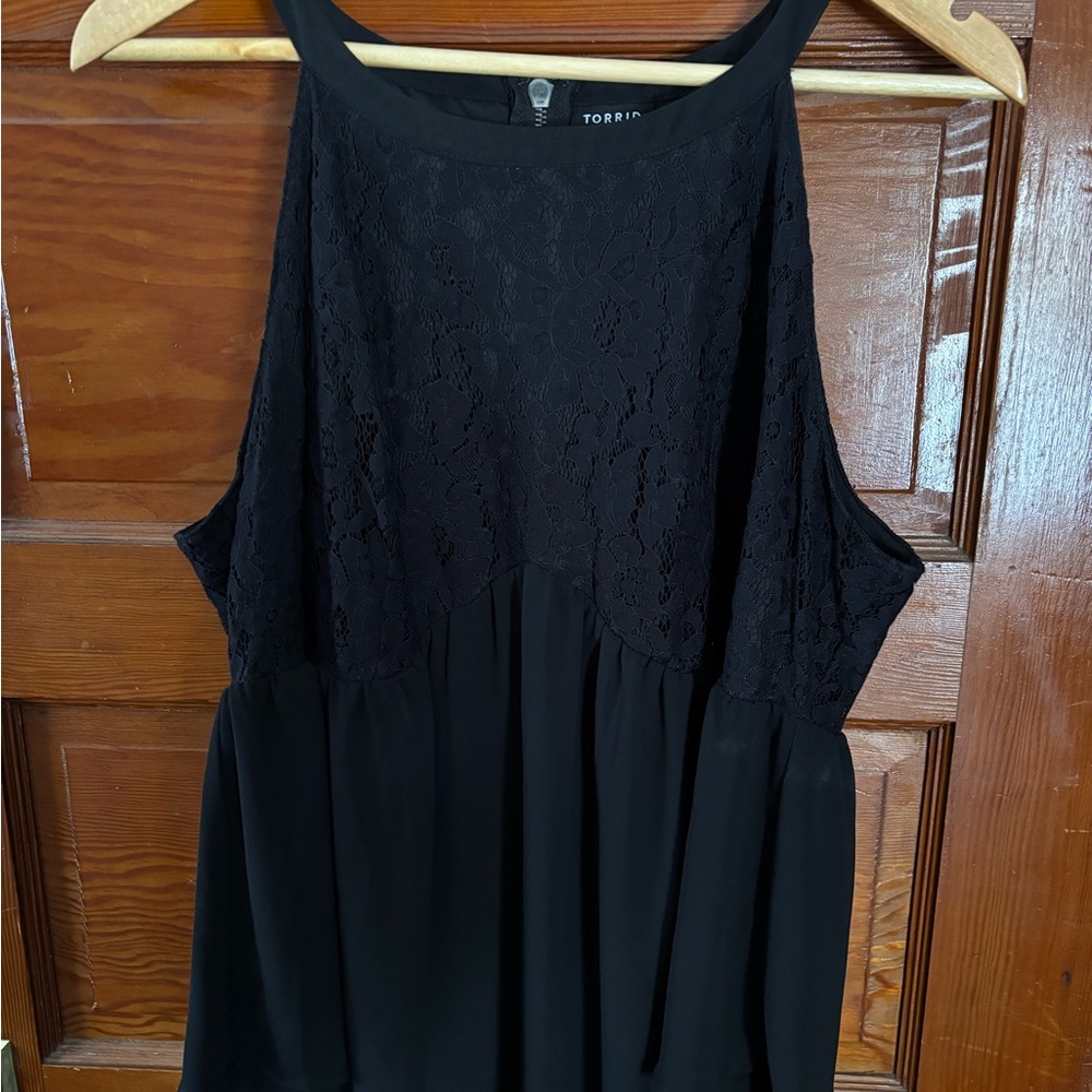 Torrid Black Sleeveless Relaxed Tank Top